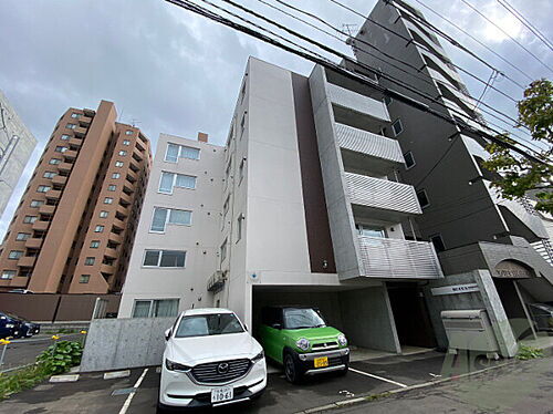 北海道札幌市中央区南十七条西８丁目 5階建 築6年6ヶ月
