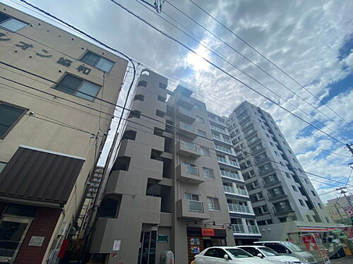 北海道札幌市北区北十三条西３丁目 7階建 築33年3ヶ月