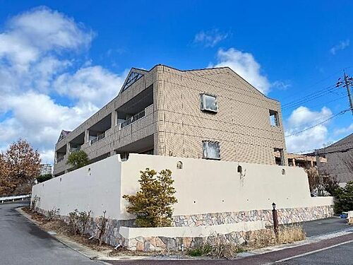 大阪府箕面市彩都粟生南１丁目 賃貸アパート