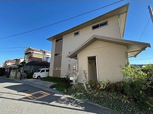 大阪府吹田市佐井寺南が丘 賃貸一戸建て