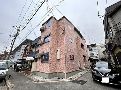 京都府京都市伏見区深草西浦町３丁目 3階建 築1年10ヶ月