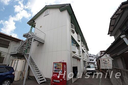 徳島県徳島市南田宮４丁目 3階建 築32年7ヶ月