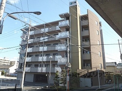 滋賀県大津市錦織１丁目 6階建 築24年4ヶ月