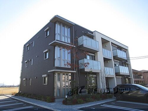 滋賀県長浜市宮司町 賃貸マンション