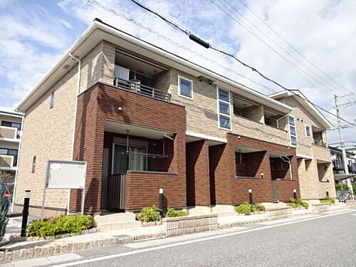 滋賀県長浜市勝町 2階建