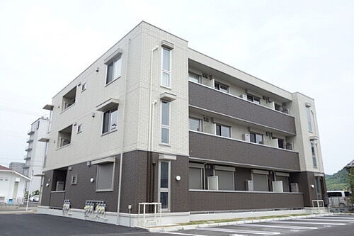 滋賀県彦根市駅東町 築6年6ヶ月 3階建