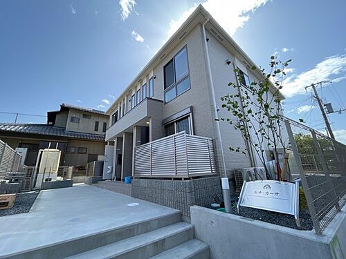 滋賀県草津市下笠町 築2年8ヶ月 2階建