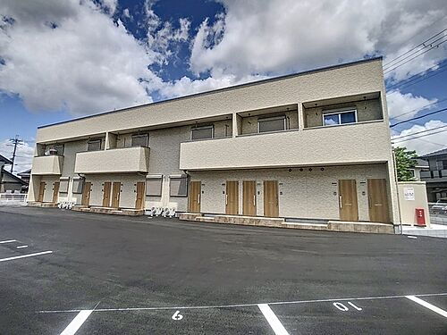 滋賀県湖南市岩根中央２丁目 2階建 築1年2ヶ月