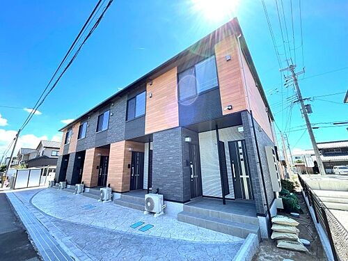 滋賀県彦根市後三条町 2階建 築1年3ヶ月