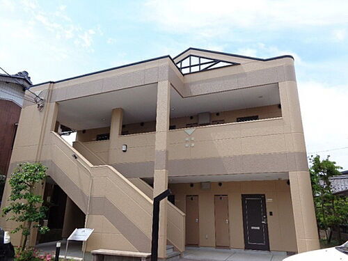 滋賀県彦根市小泉町 2階建 築21年7ヶ月