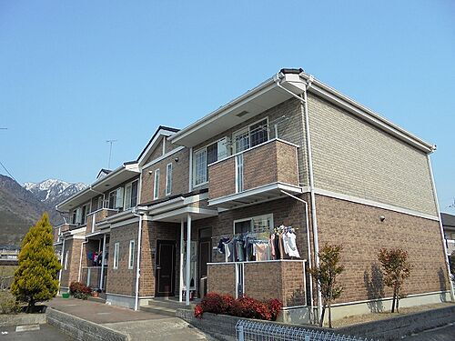 滋賀県大津市荒川 2階建 築22年9ヶ月