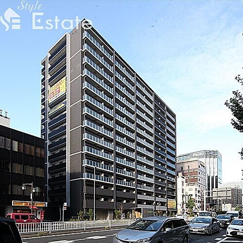 愛知県名古屋市中区葵１丁目 15階建 築3年10ヶ月
