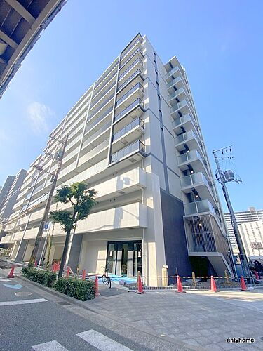 大阪府大阪市北区大淀中２丁目 11階建