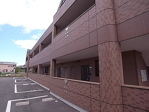 兵庫県小野市中町 2階建 築18年9ヶ月