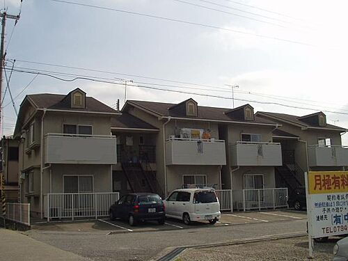 兵庫県加古川市別府町新野辺北町３丁目 築33年1ヶ月 2階建