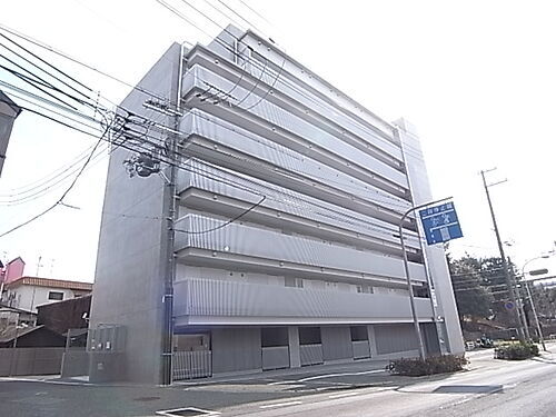 兵庫県神戸市東灘区御影塚町２丁目 7階建