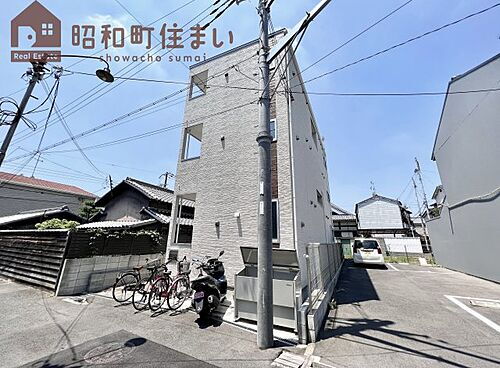 大阪府大阪市東住吉区北田辺６丁目 3階建 築3年9ヶ月