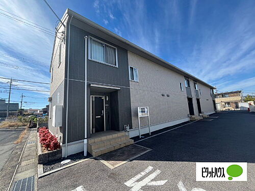 滋賀県野洲市三上 築10年11ヶ月 2階建