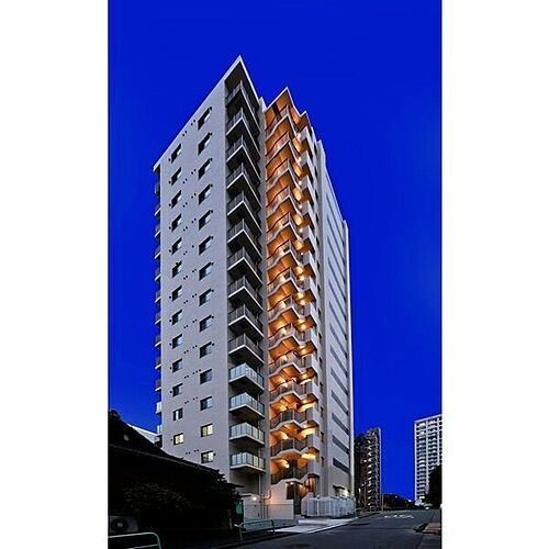 愛知県名古屋市中区平和１丁目 賃貸マンション