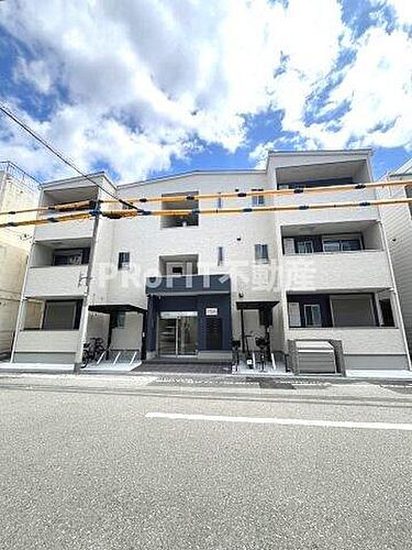 大阪府大阪市西成区岸里東１丁目 3階建 