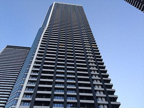 東京都中央区晴海３丁目 地上52階地下1階建 築8年10ヶ月