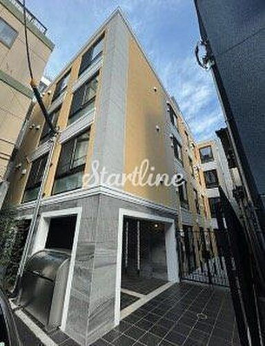 東京都新宿区四谷三栄町 4階建 築3年4ヶ月