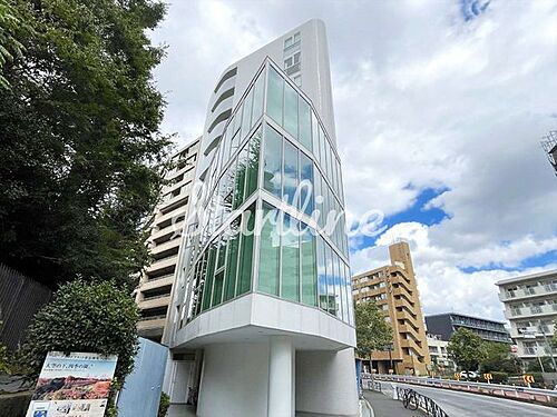 東京都新宿区大京町 賃貸マンション