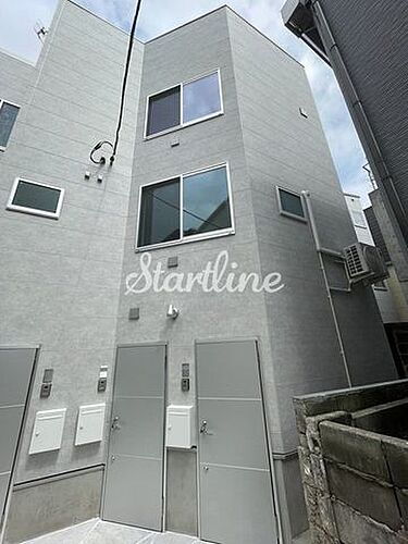 東京都新宿区四谷坂町 3階建 築2年4ヶ月