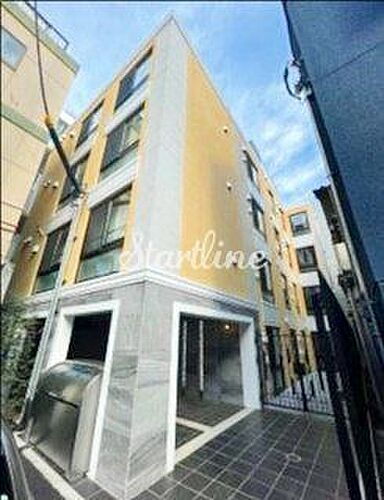 東京都新宿区四谷三栄町 4階建 築3年5ヶ月