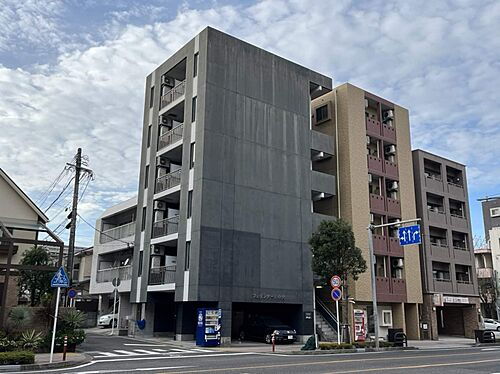 鹿児島県鹿児島市武２丁目 6階建 築14年6ヶ月