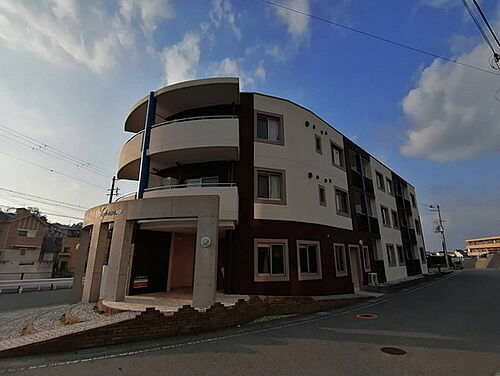 兵庫県三木市緑が丘町西５丁目 賃貸マンション