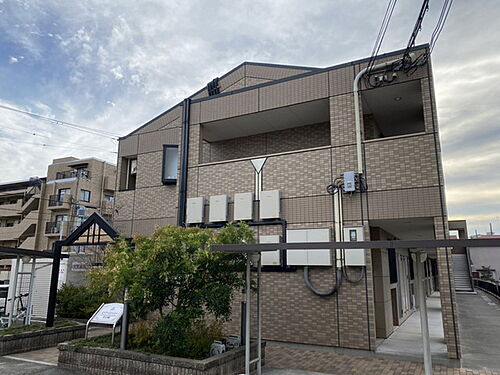 兵庫県加古川市加古川町美乃利 2階建 築16年8ヶ月