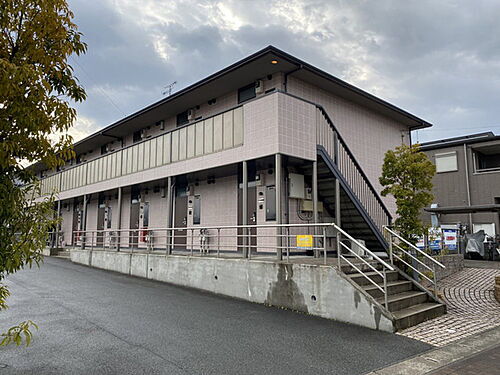 兵庫県三木市大塚２丁目 2階建 築21年10ヶ月