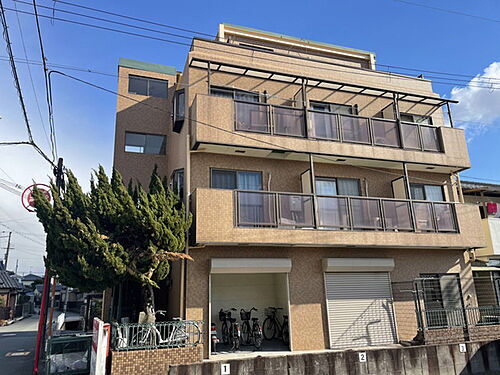 兵庫県加古川市平岡町西谷 築33年9ヶ月 3階建