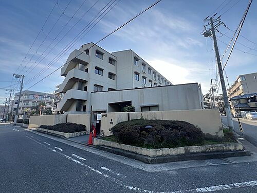 兵庫県西宮市川添町 4階建 築40年10ヶ月