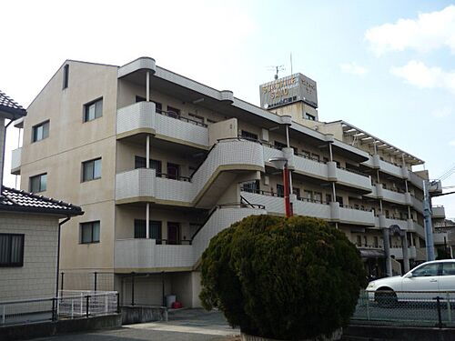 兵庫県姫路市八代 4階建 築33年8ヶ月
