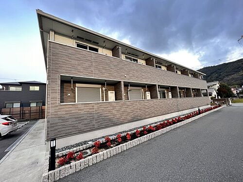 兵庫県姫路市広畑区則直 2階建 築7年10ヶ月
