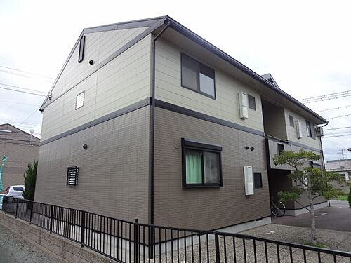 兵庫県姫路市飾磨区阿成鹿古 2階建
