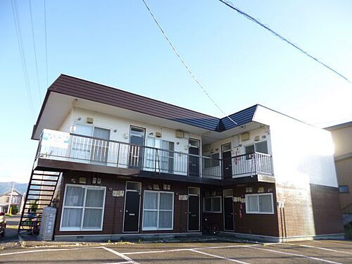 北海道深川市緑町 賃貸アパート