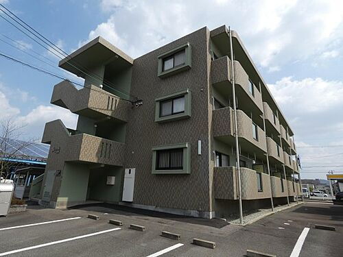 ルミエール豊岡 3階建