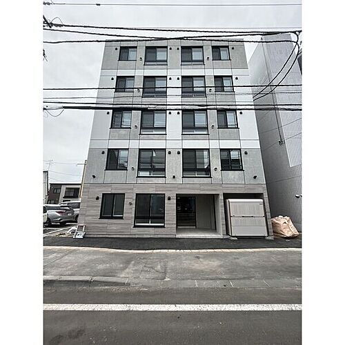 北海道札幌市北区北二十三条西６丁目 5階建 築1年4ヶ月
