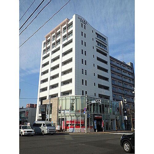 北海道札幌市豊平区平岸二条７丁目 地上10階地下1階建 築18年3ヶ月