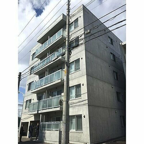 北海道札幌市豊平区中の島二条５丁目 5階建 築9年1ヶ月