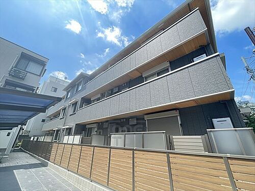大阪府茨木市別院町 3階建 築2年