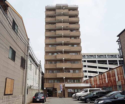 京都府京都市南区東九条南河辺町 築38年 11階建