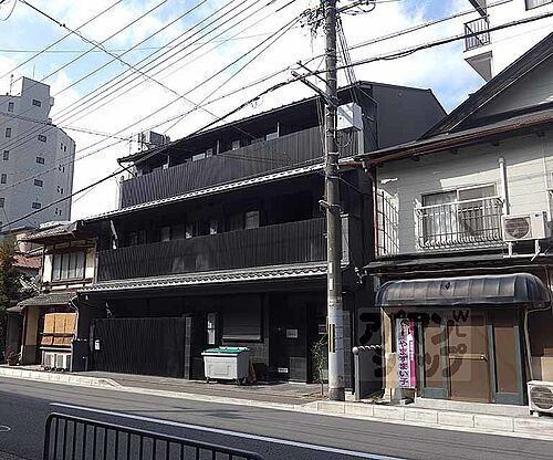 京都府京都市下京区間之町通七条上る堀詰町 築9年2ヶ月 3階建
