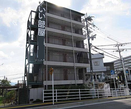 滋賀県草津市野路９丁目 築32年9ヶ月 6階建
