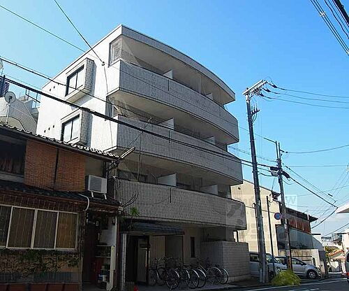 京都府京都市東山区上新シ町 築36年10ヶ月 4階建