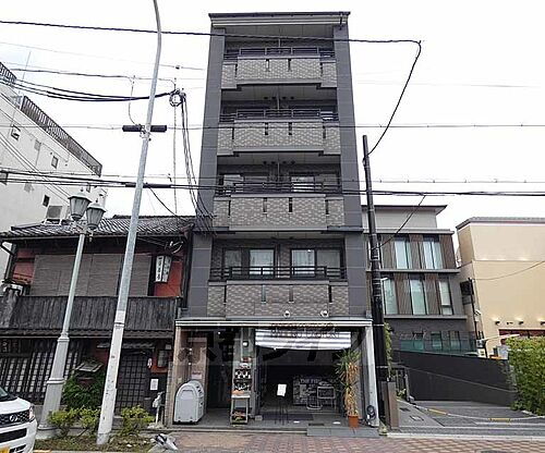 京都府京都市東山区宮川筋１丁目 賃貸マンション