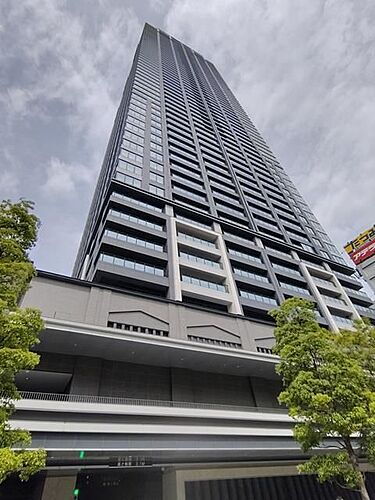 大阪府大阪市北区曾根崎２丁目 賃貸マンション